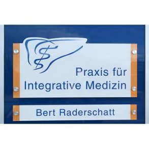 Dr- vegg- og firmaskilt