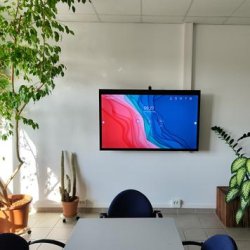 Interaktiv Newline 65 UHD - touch