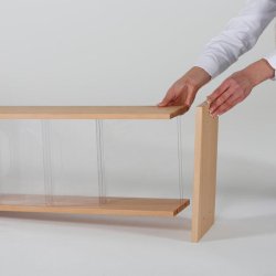 Brosjyrestativ av tre - Midas